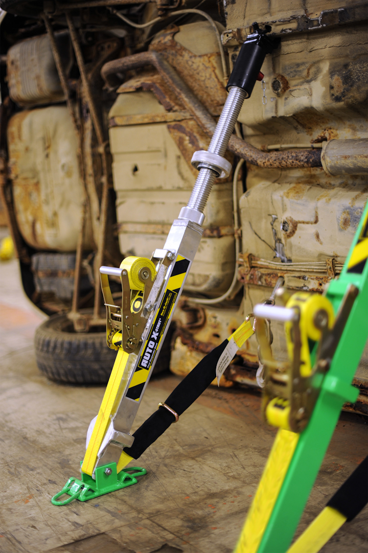 ResQJack Introduces Auto XStrut Stablization Kit From ResQJack