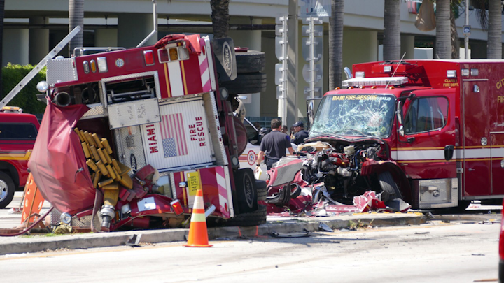 Photos 10 Hurt In Miami Fire Truck And Ambulance Collision Firehouse