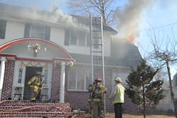 west springfield house fire 1 56a80abd6ed1a