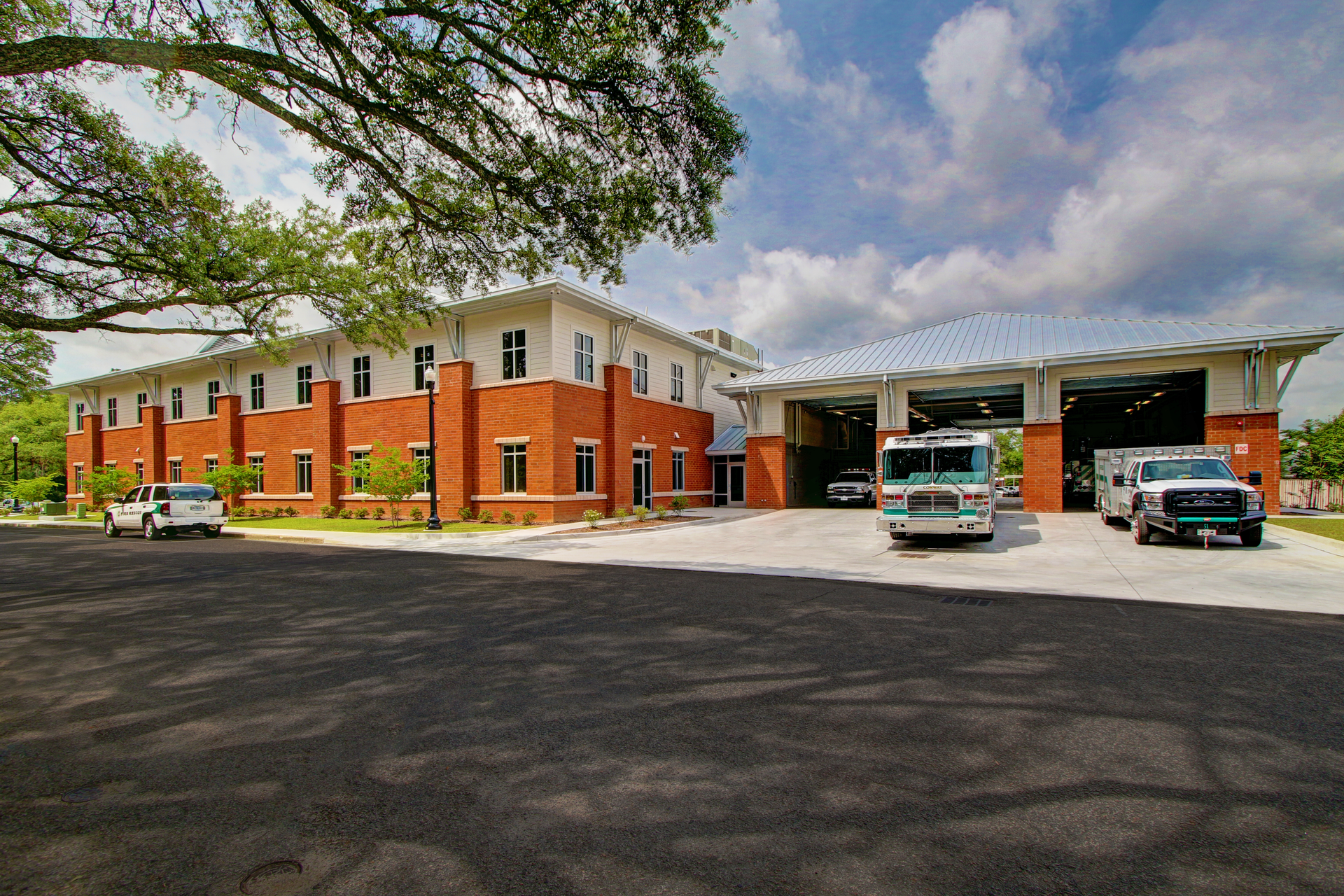 A front view of the station.