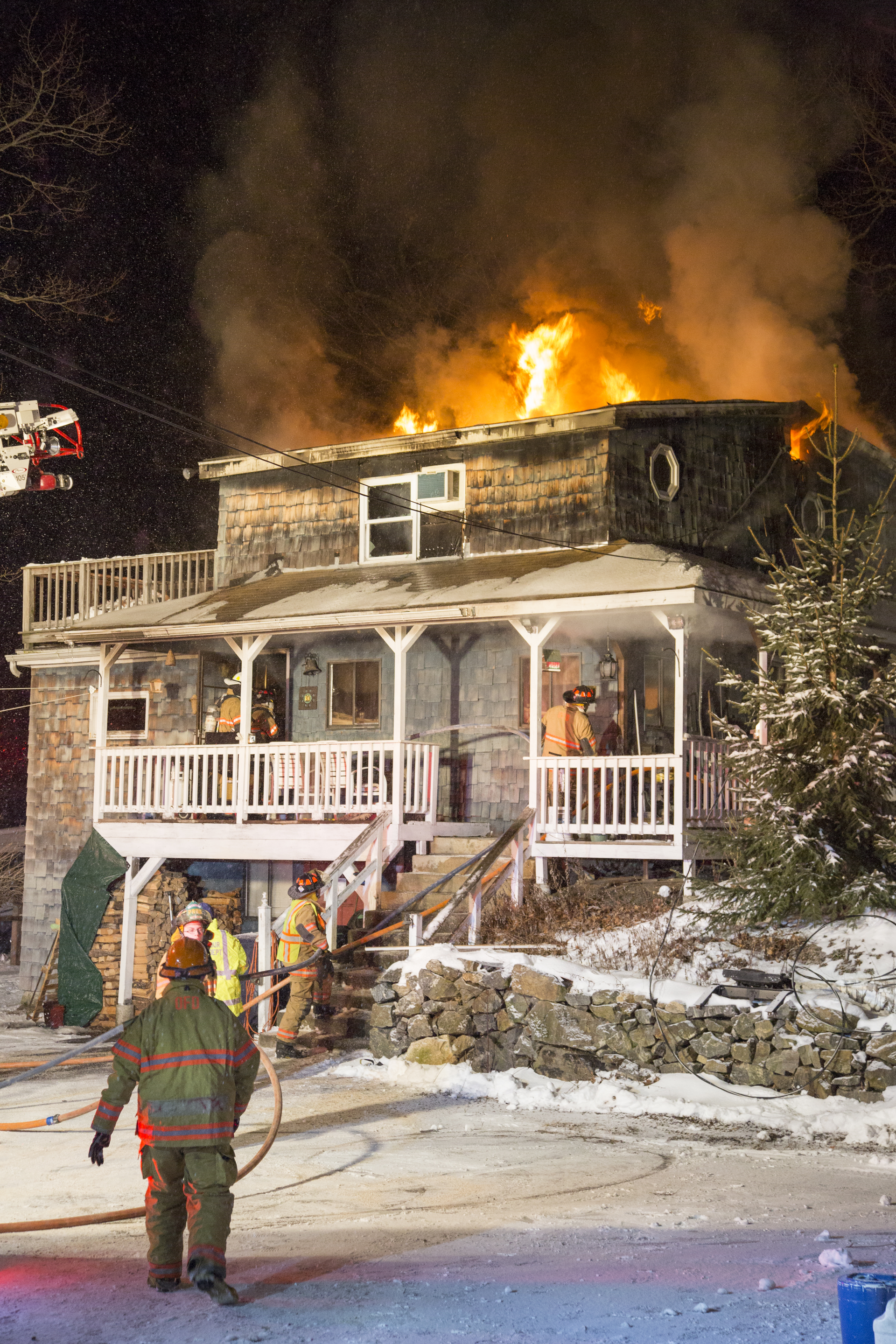 Oxford, CT, Feb. 9, 2016&mdash;Shortly after 9:30 p.m., the Oxford Fire Department was dispatched for a reported chimney fire. Car 1 arrived on scene first and reported heavy fire from the B/C side of the private dwelling. Mutual aid came from Seymour, Southbury, Beacon Falls and Monroe (Stevenson) before the fire was put under control under an hour.