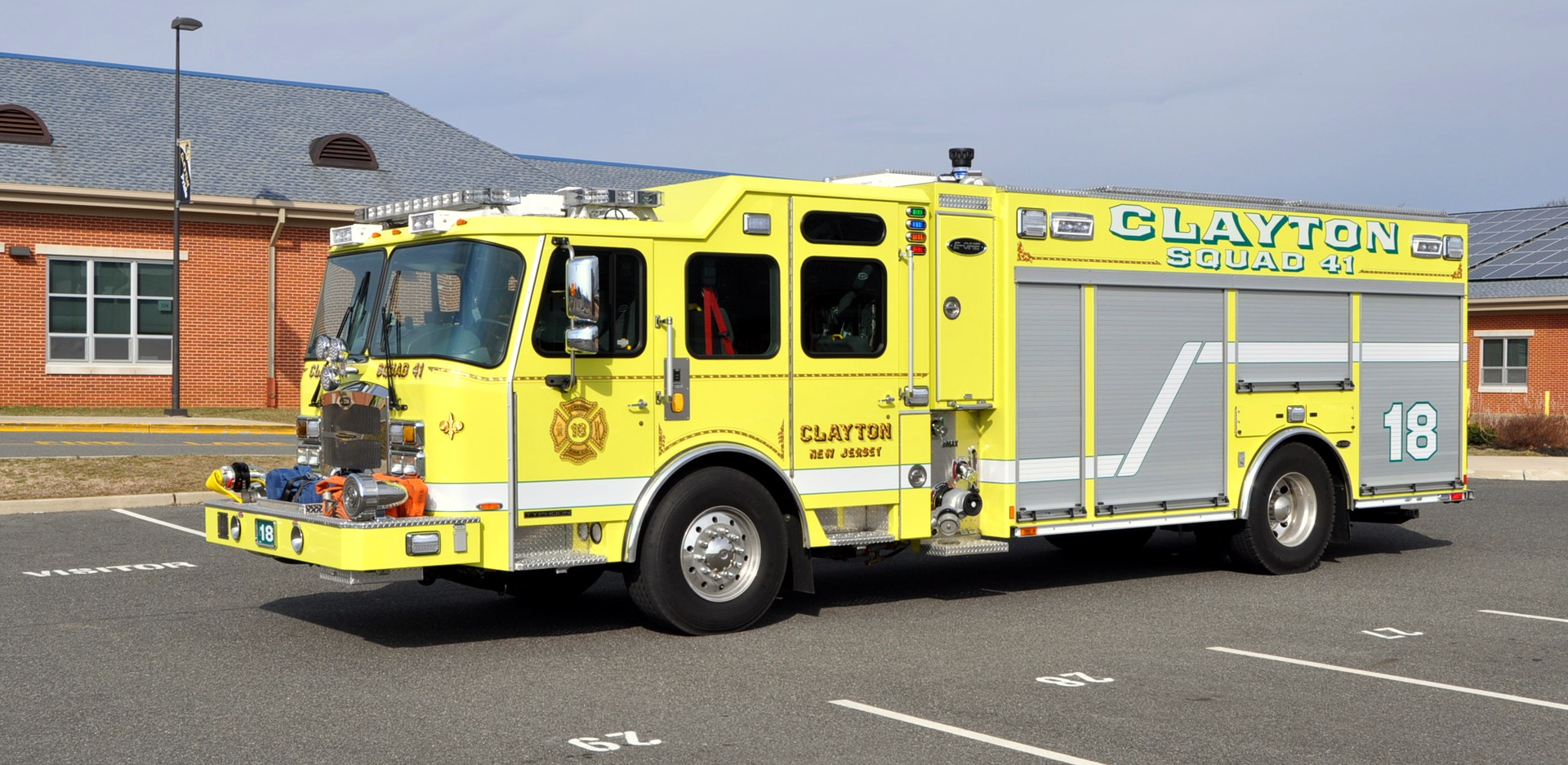 Clayton 002 56ec00528e59c