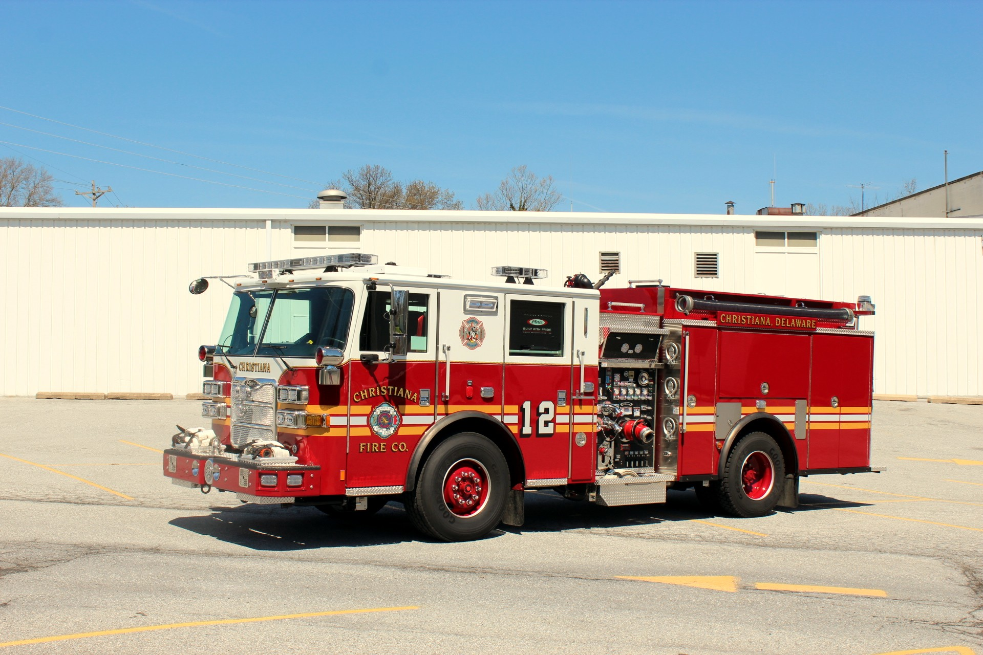 Christiana 570fb5ef9e0d4