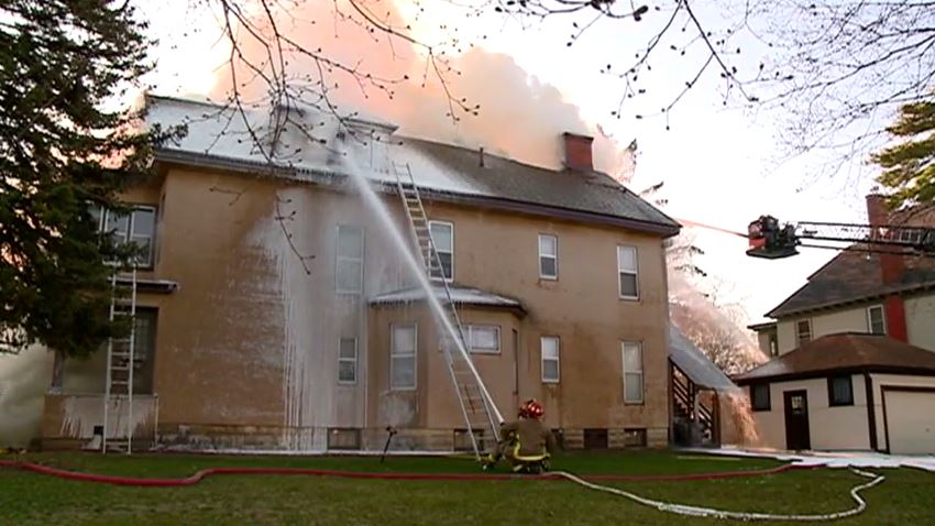 Firefighter News Video - La Crosse Firefighters Battle Duplex Fire ...