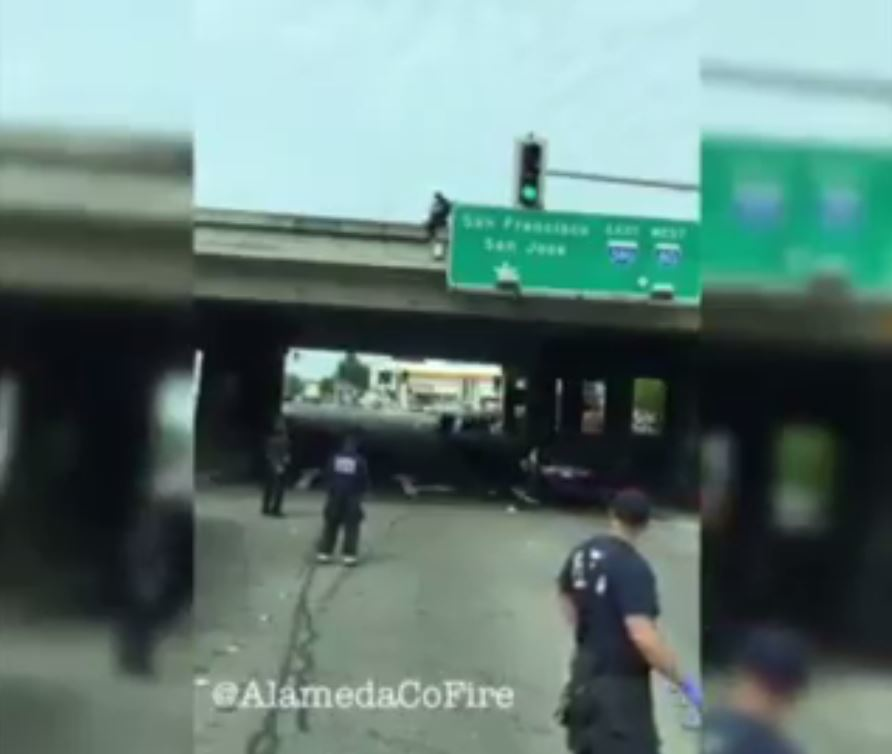 Alameda County Firefighter Person On Bridge 572c82065a30e