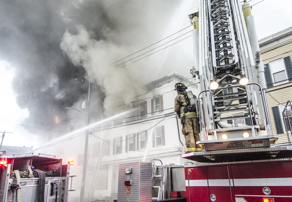 Fom7773 57562ee110c70