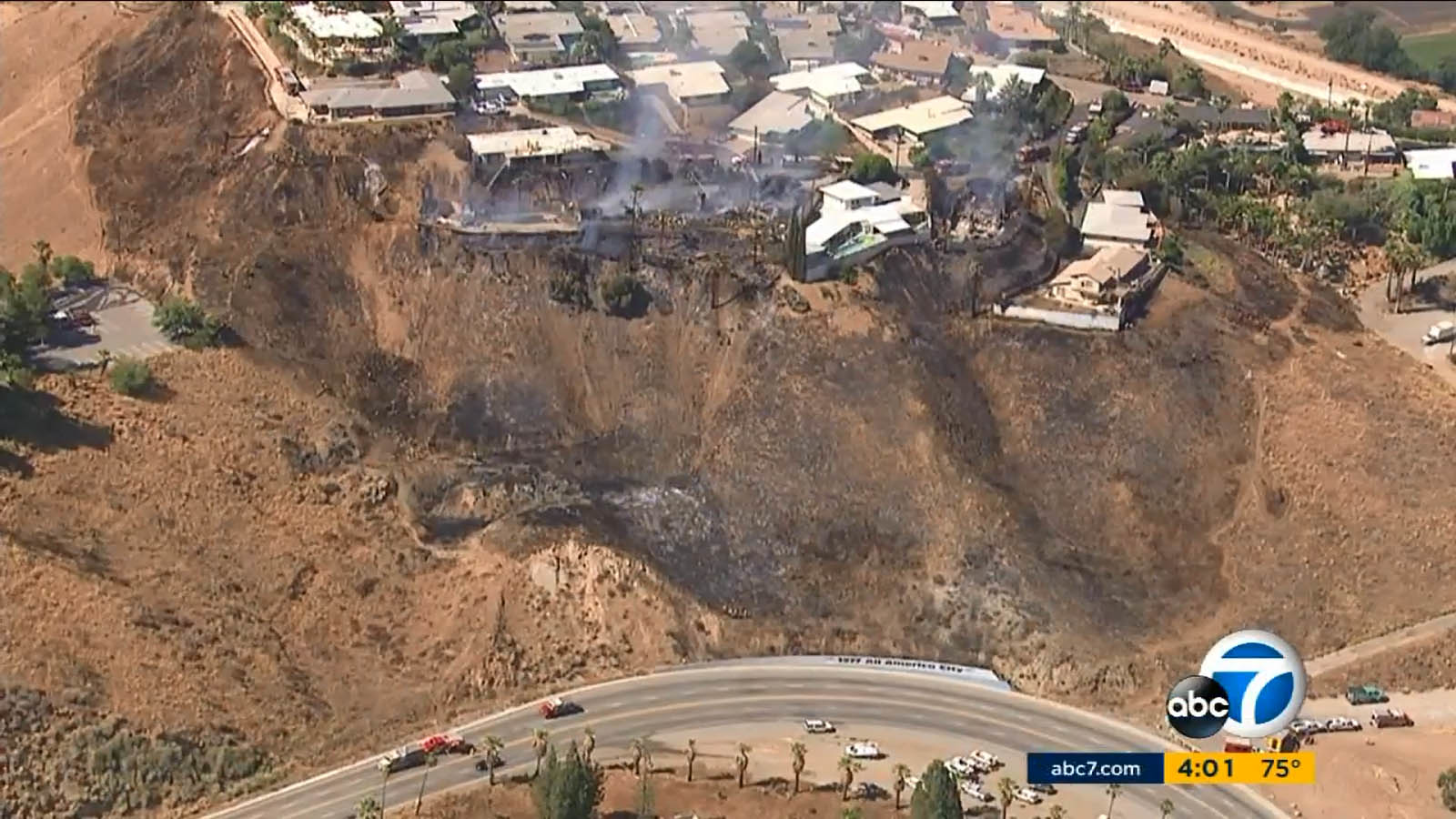 CA Firefighters Hurt, Homes Burn in Wildland Fire | Firehouse