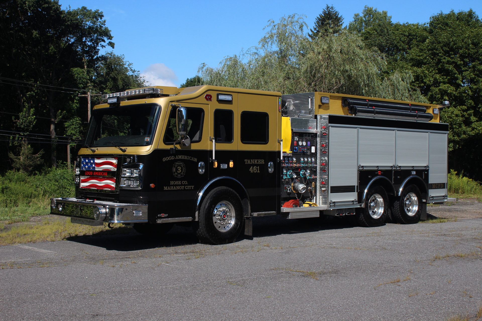Mahanoy City, PA, Puts Pumper/Tanker in Service Firehouse