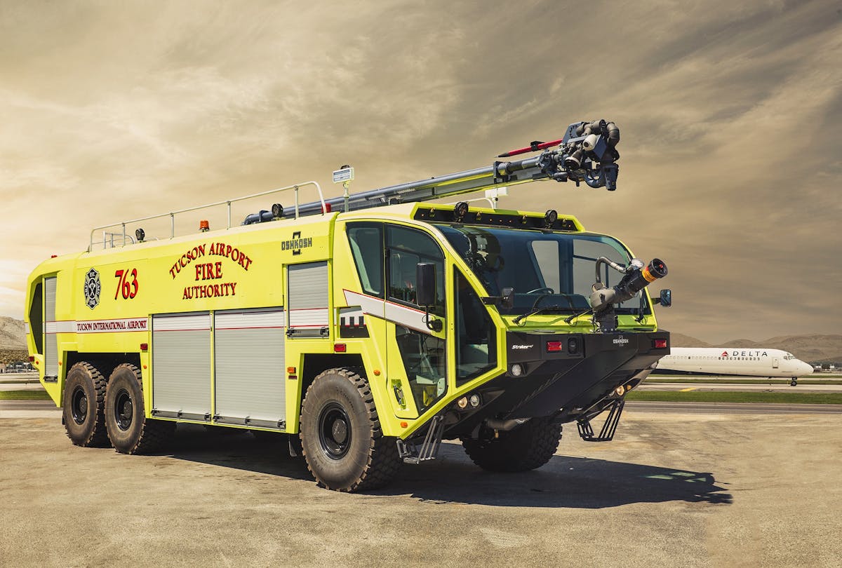 Oshkosh Airport Products has delivered an Oshkosh Striker 6 X 6 equipped with a Snozzle High-Reach Extendable Turret (HRET) to Tucson International Airport in Tucson, Arizona. The delivery represents the 100th Snozzle HRET sold since Oshkosh acquired the brand in 2011.