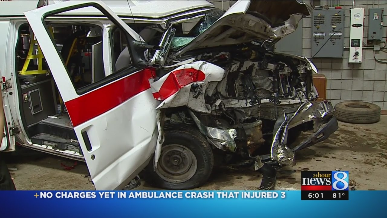 MI EMTs Hurt in Ambulance Crash | Firehouse