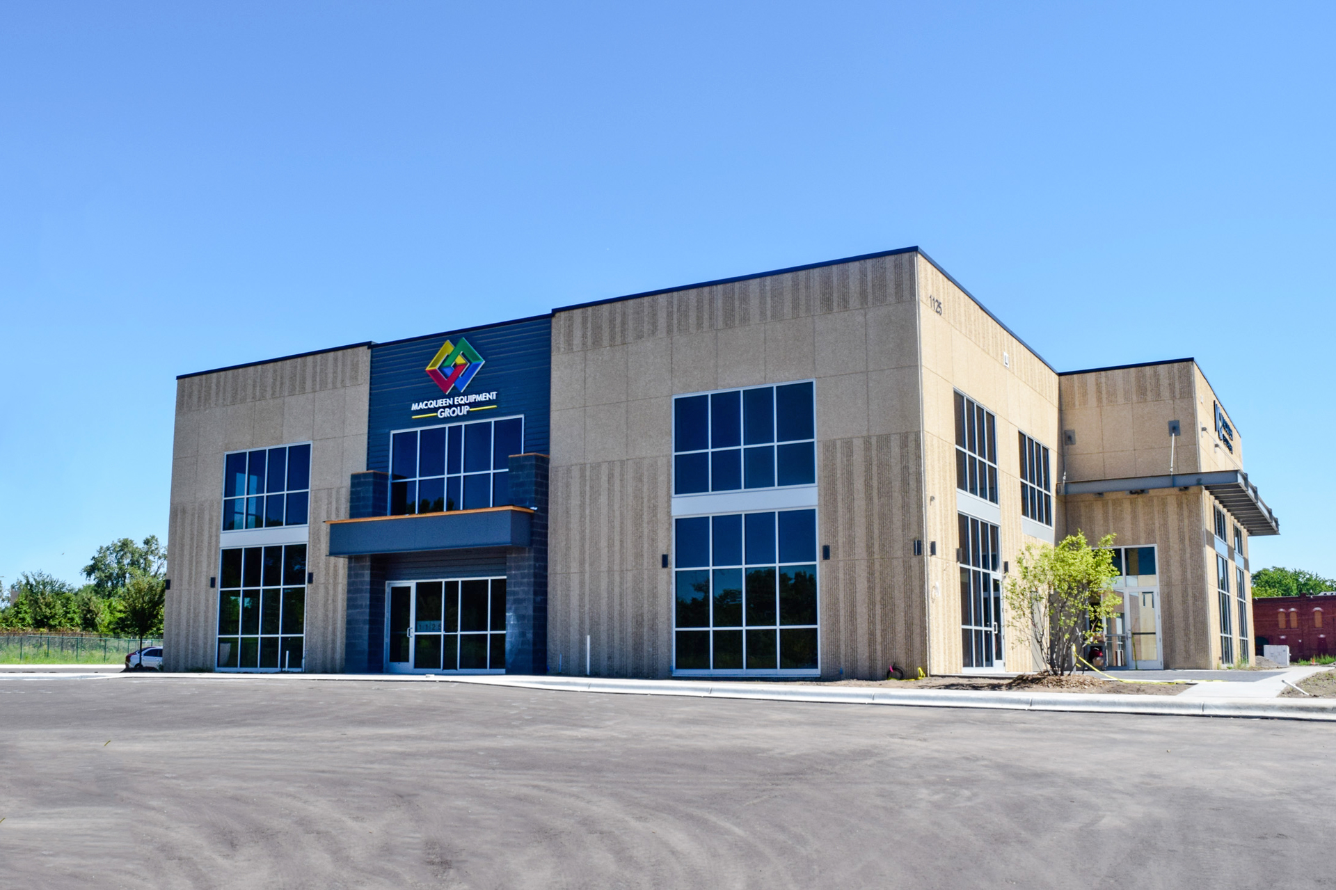 Pierce Manufacturing announced today that MacQueen Emergency Group of St. Paul, MN, is the new Pierce dealer for the states of Minnesota, North Dakota, South Dakota and Nebraska. MacQueen Emergency Group is opening this brand new 43,000 square foot headquarters building in East St. Paul that will feature sales and support capabilities, including 14 service bays.