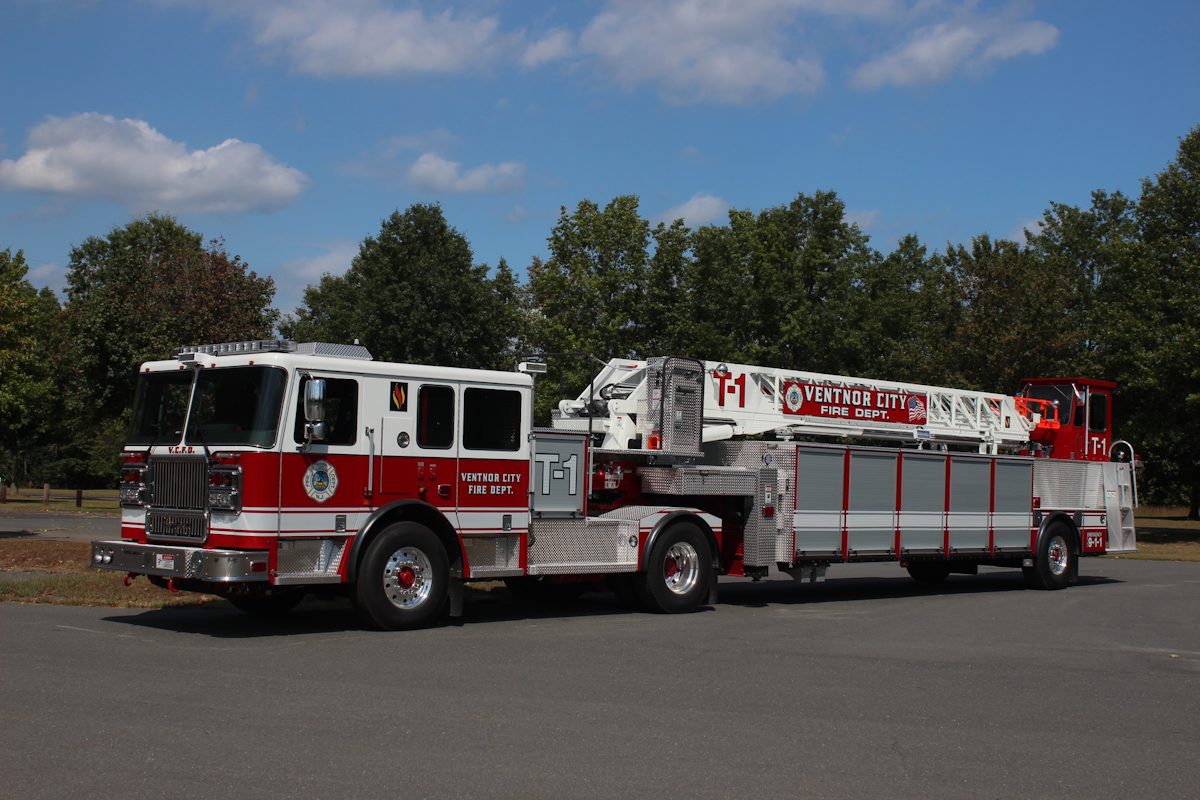 Ventnor, NJ, Gets 100foot HeavyDuty Tiller Ladder Built by Seagrave