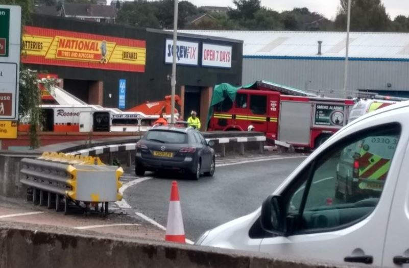 Uk Fire Apparatus Crash 57f03c046ea36