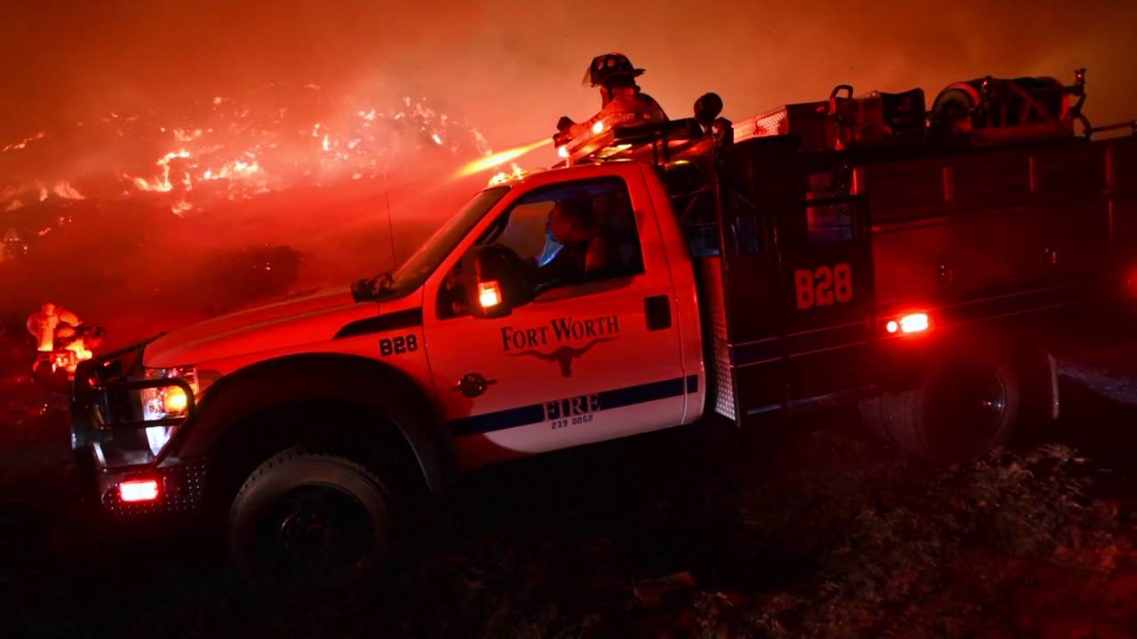 Fort Worth Firefighters Battle Mulch Pile Fire at Landfill ...