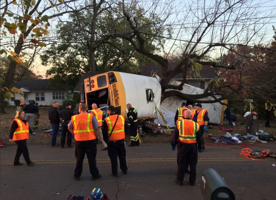 Chattanooga Bus Crash 1 58338e2824b60