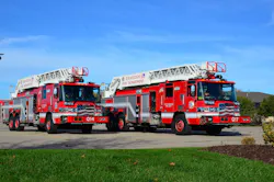 Pierce Manufacturing has placed a pair of Pierce® Quantum® quint 105-foot heavy-duty aerial ladders into service with the Oshkosh Fire Department in Oshkosh, Wisconsin. The apparatus feature TAK-4® independent front suspension and the TAK-4 T3™ steering system, combining mechanical rear steering with a fully independent rear suspension for unmatched performance and control.
