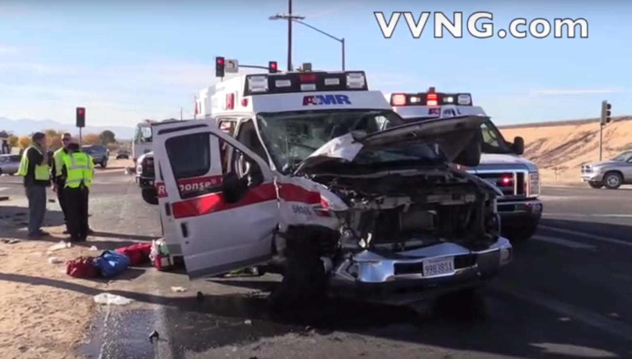apple valley ambo crash 5846c683845d7
