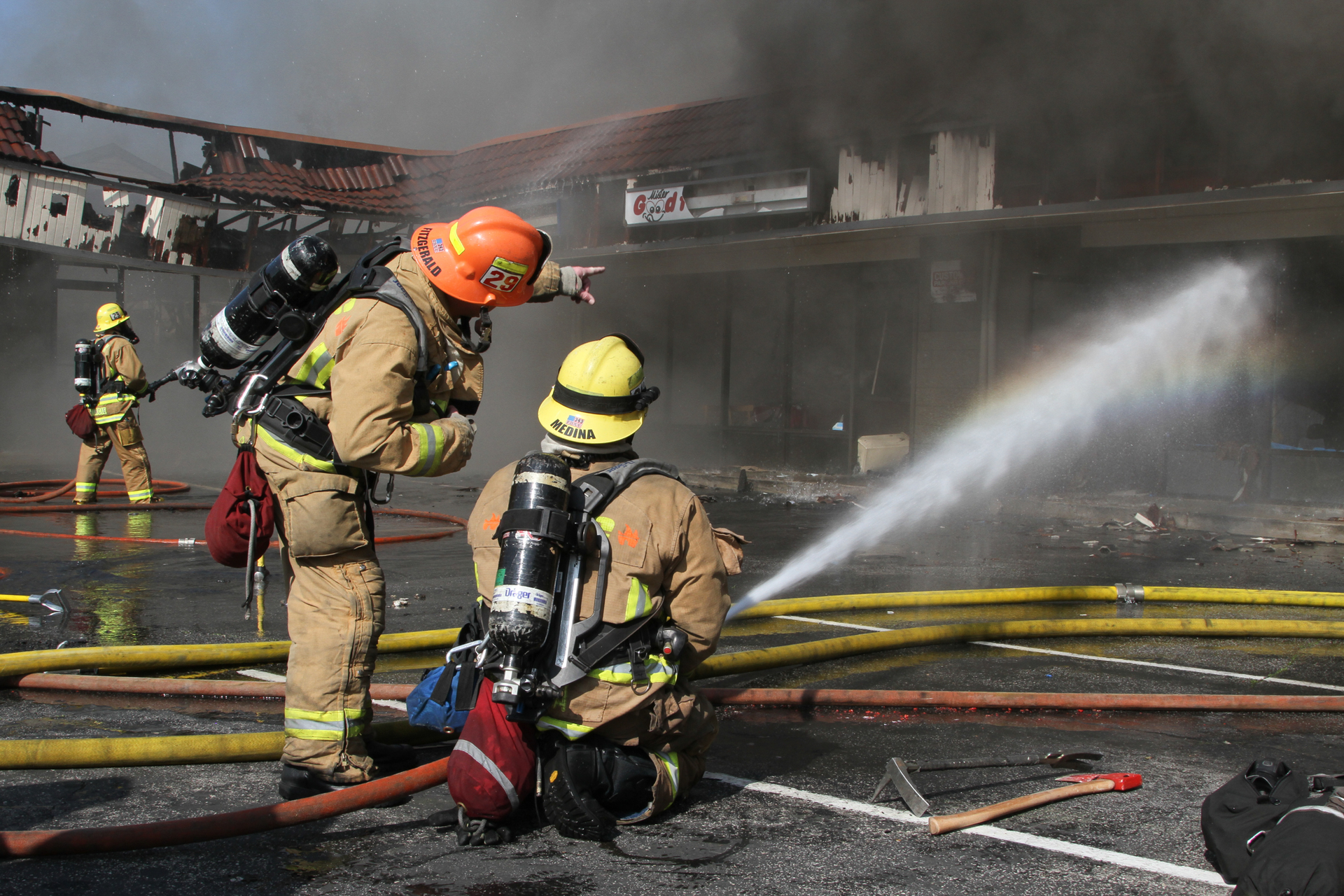 As the first-arriving company, you must take action with your crew to ensure successful operations and safety of your personnel.