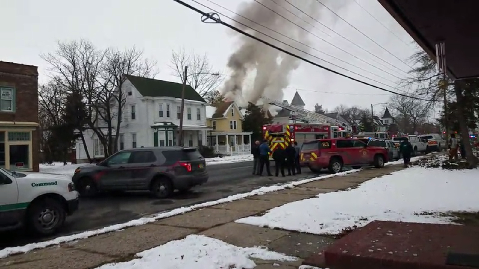 Nj Mayor Saves Woman 58765def630df