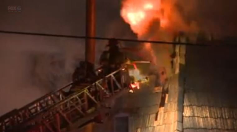 vids bowling alley fire 586a71f382ca2