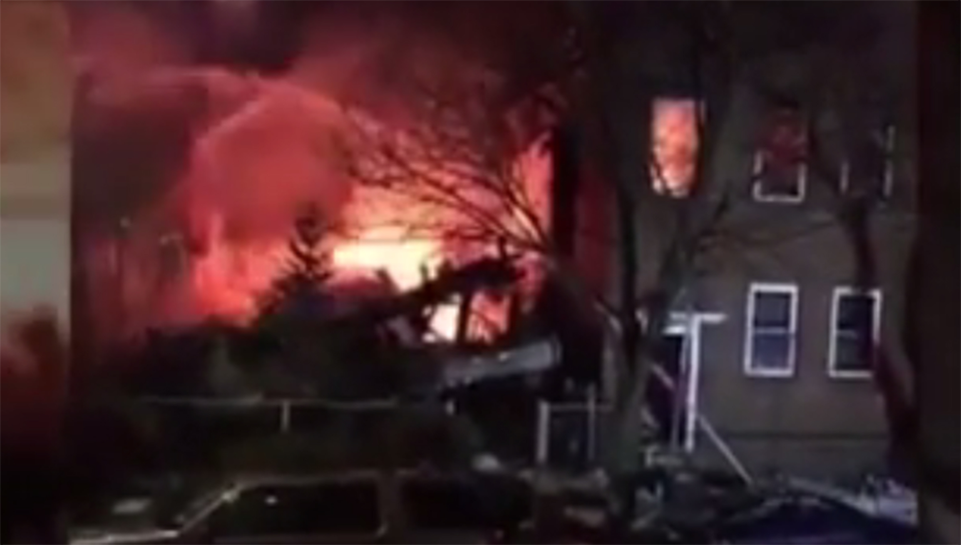 mount vernon fire 58cfe66387992