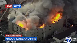 oakland 58d931c8d0757