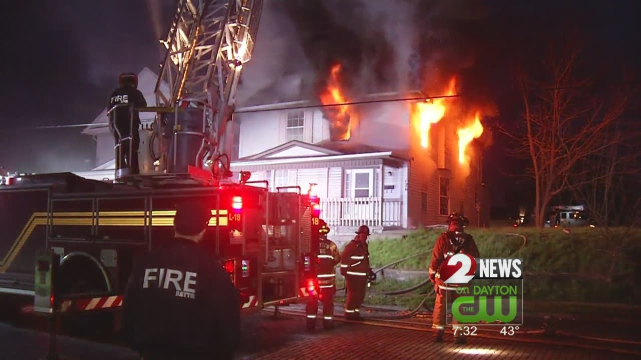 Crews Protect Exposures at OH House Fire