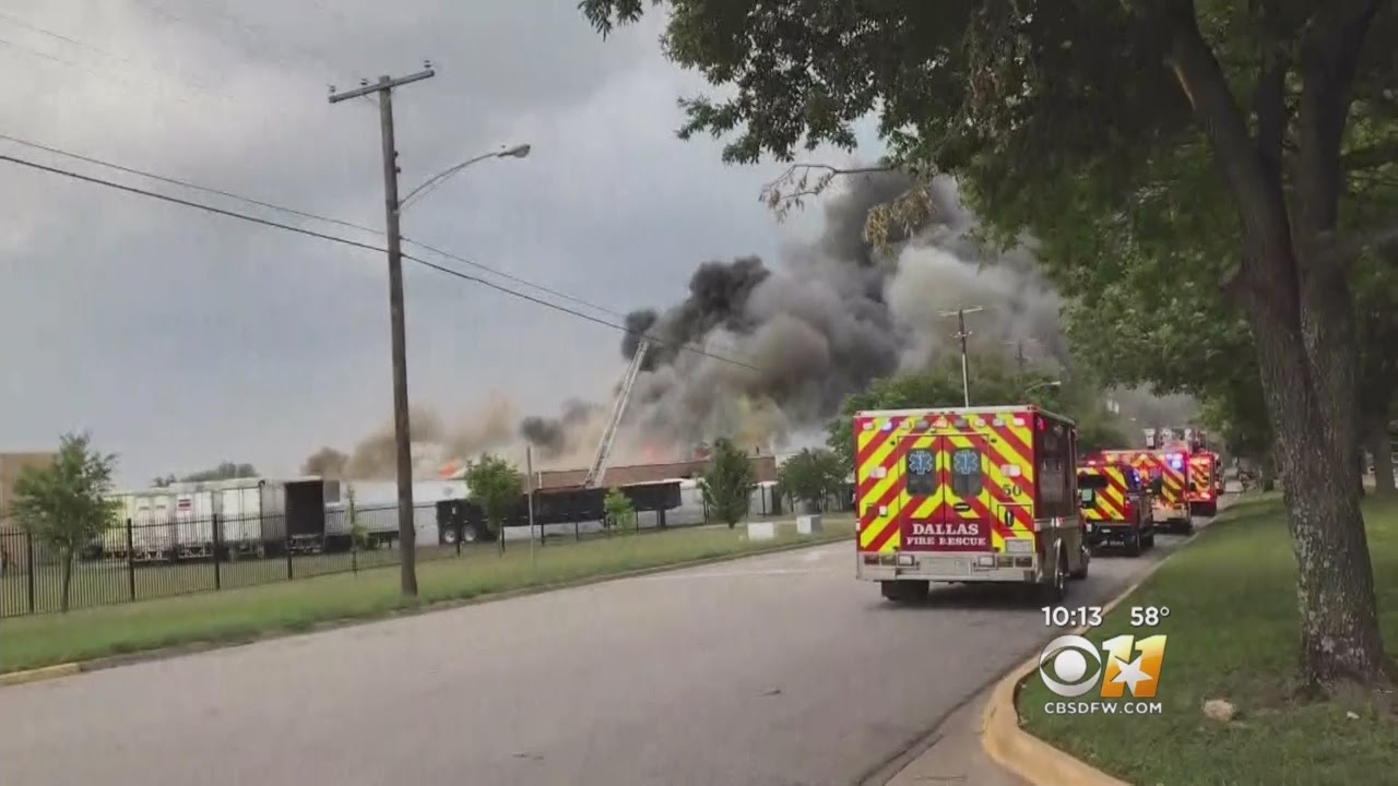 Fire Engulfs Dallas Plastics Warehouse