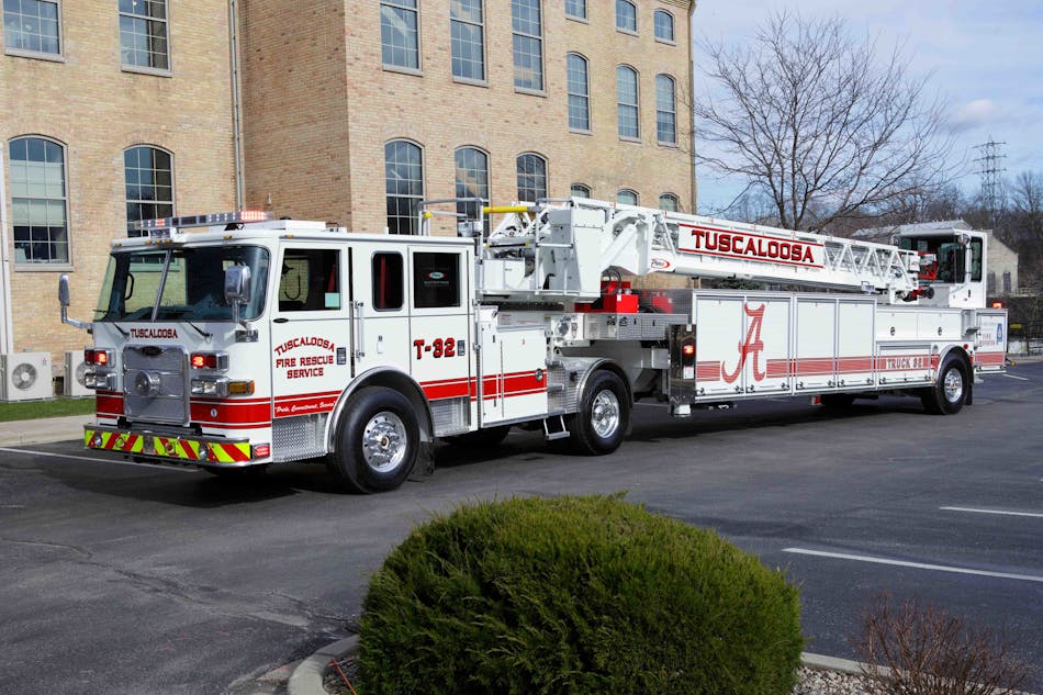 Pierce Manufacturing announced that it has delivered first-ever Pierce Ascendant 107-foot tractor-drawn aerial tiller to the Tuscaloosa, AL, Fire &amp; Rescue department. The apparatus is the first aerial tiller of any type in the department&rsquo;s 139-year history.