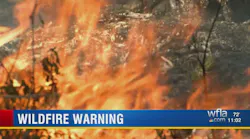 FL Firefighters Battle 2K Acre Wildfire