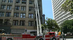 LA Firefighter falls 5933a04a3ea60