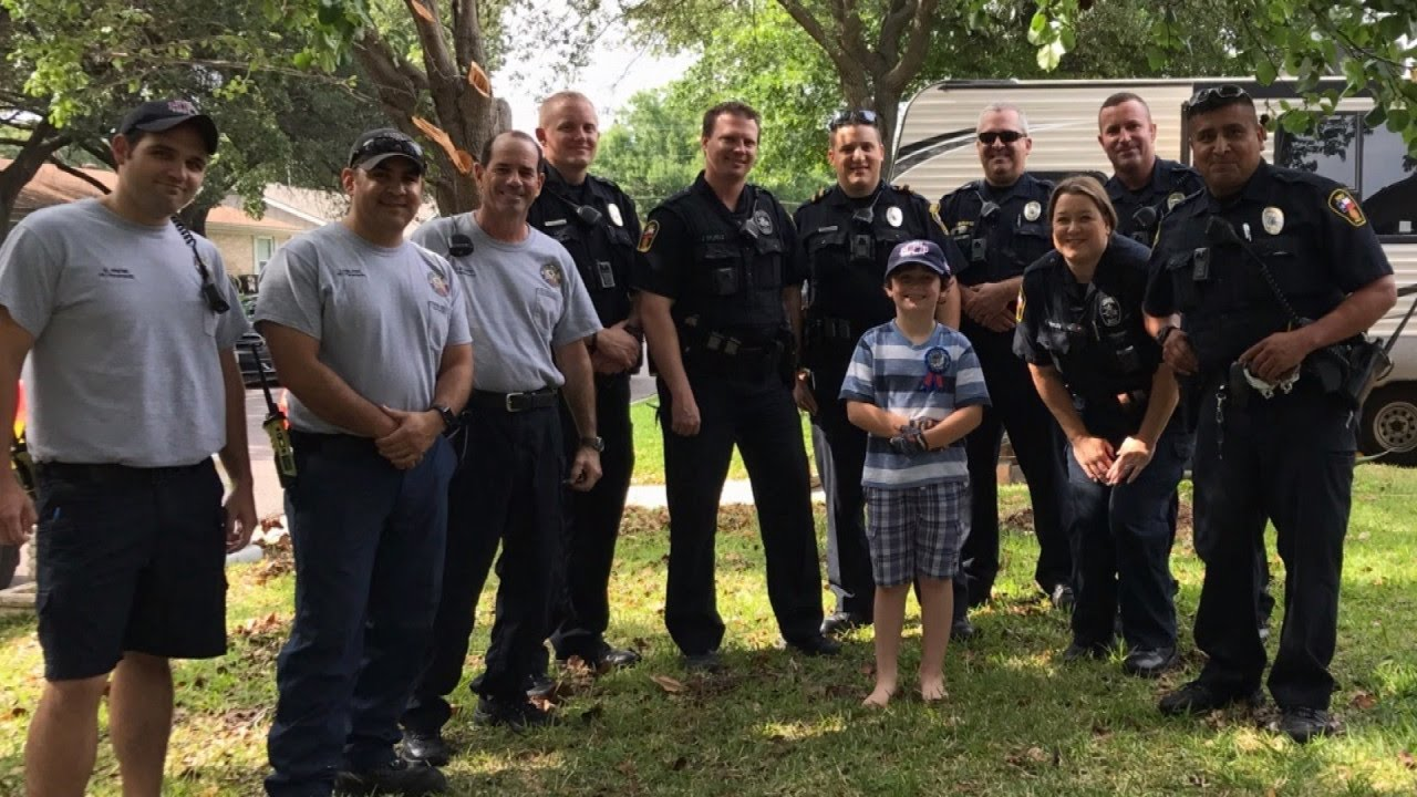 FFs Help Save TX Boy's Birthday Party When No Friends Show Up