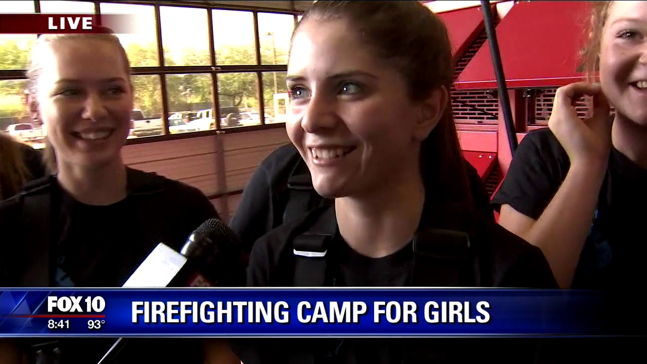AZ Dept. Holds Camp for HS Girls Interested in Service