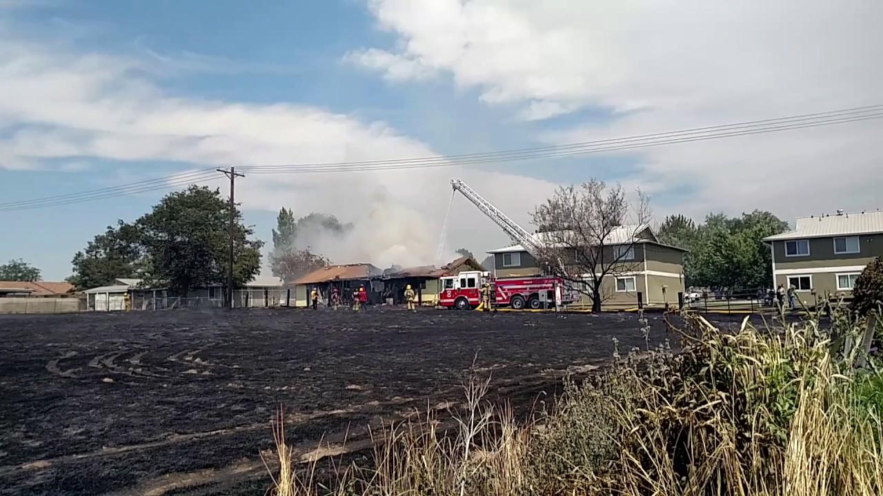 OR Firefighters Douse Home Set Ablaze by Brush Fire
