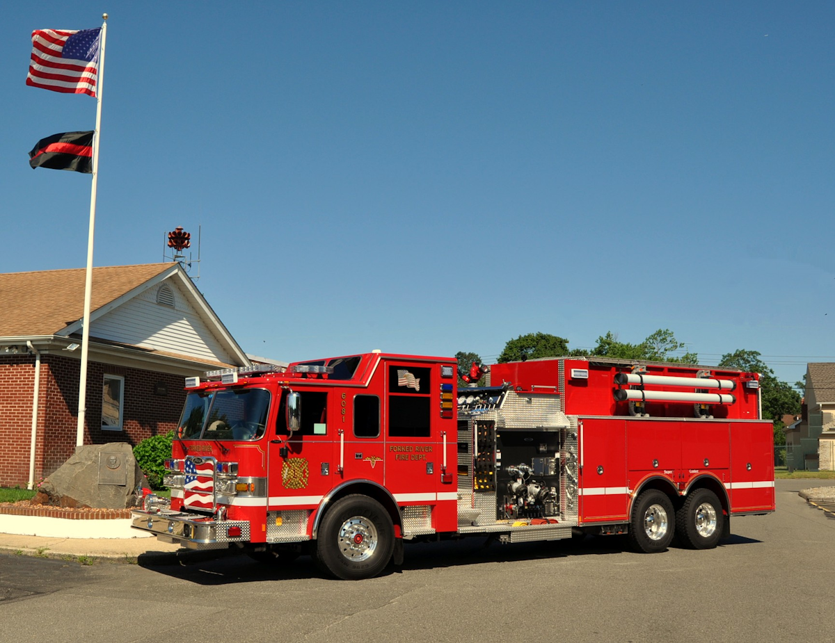 Forked River, NJ, Volunteer Fire Company Puts CAFS Pumper/Tanker, Built
