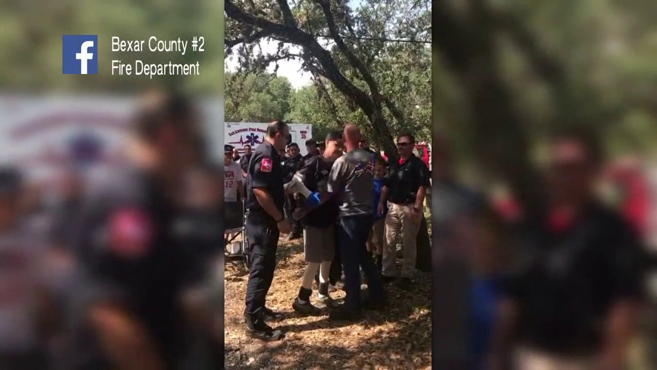 TX Firefighter Badly Injured in Fatal Fire Greets Colleagues