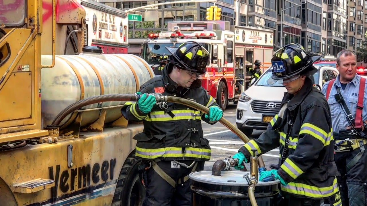 Watch FDNY Hazmat Response to Hydraulic Fluid Leak Firehouse