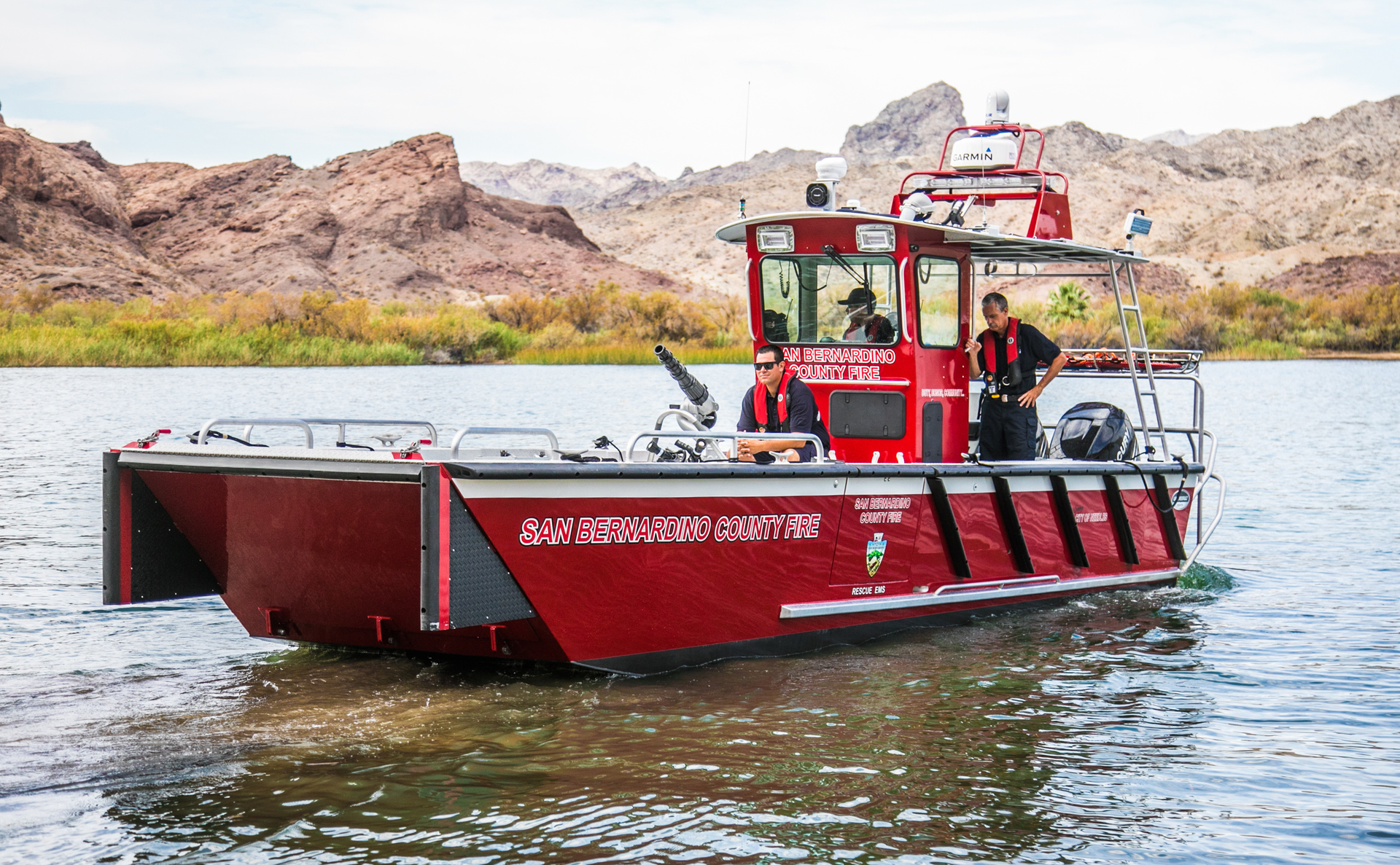 Lake Assault Boats, has placed two fire and rescue boats into service with the San Bernardino County Fire Department in California. The versatile landing craft style vessels &ndash; one 28 feet long and the other 26 feet long &ndash; are equipped to handle a wide range of emergency response scenarios. Shown here is the 28 foot craft. Photo courtesy of Brandon Barsugli of the San Bernardino County Fire Department.