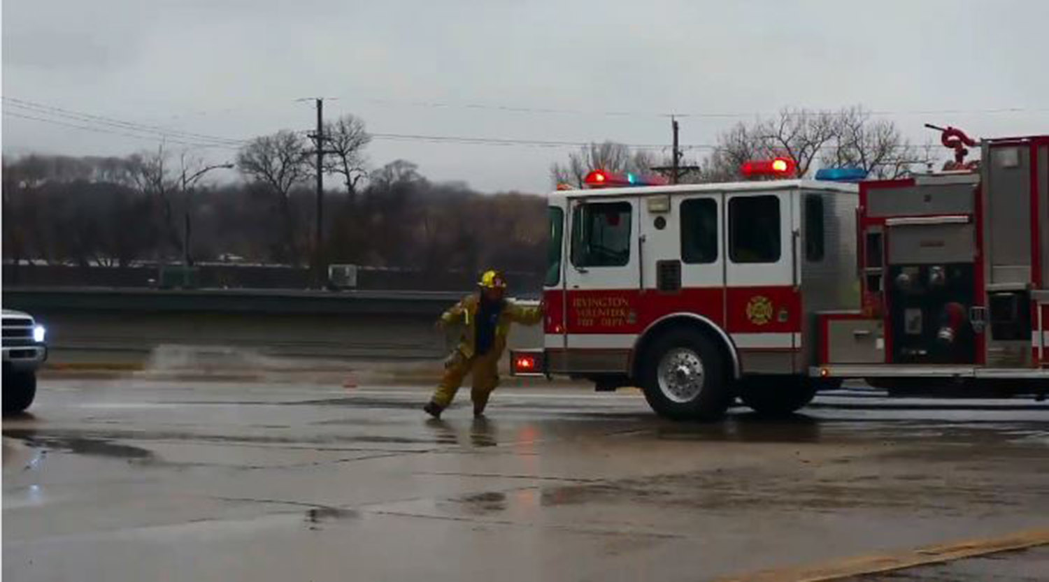 rolling fire truck 5a3d2c55d9b39