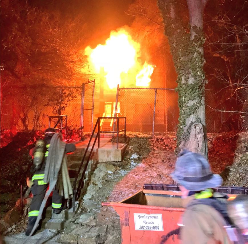 DC fire 5a4a5adaa5fae