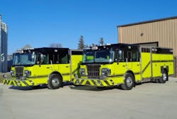 Berwick Toynes 5a5cca066160e Berwick Toynes 5a5cca066160e