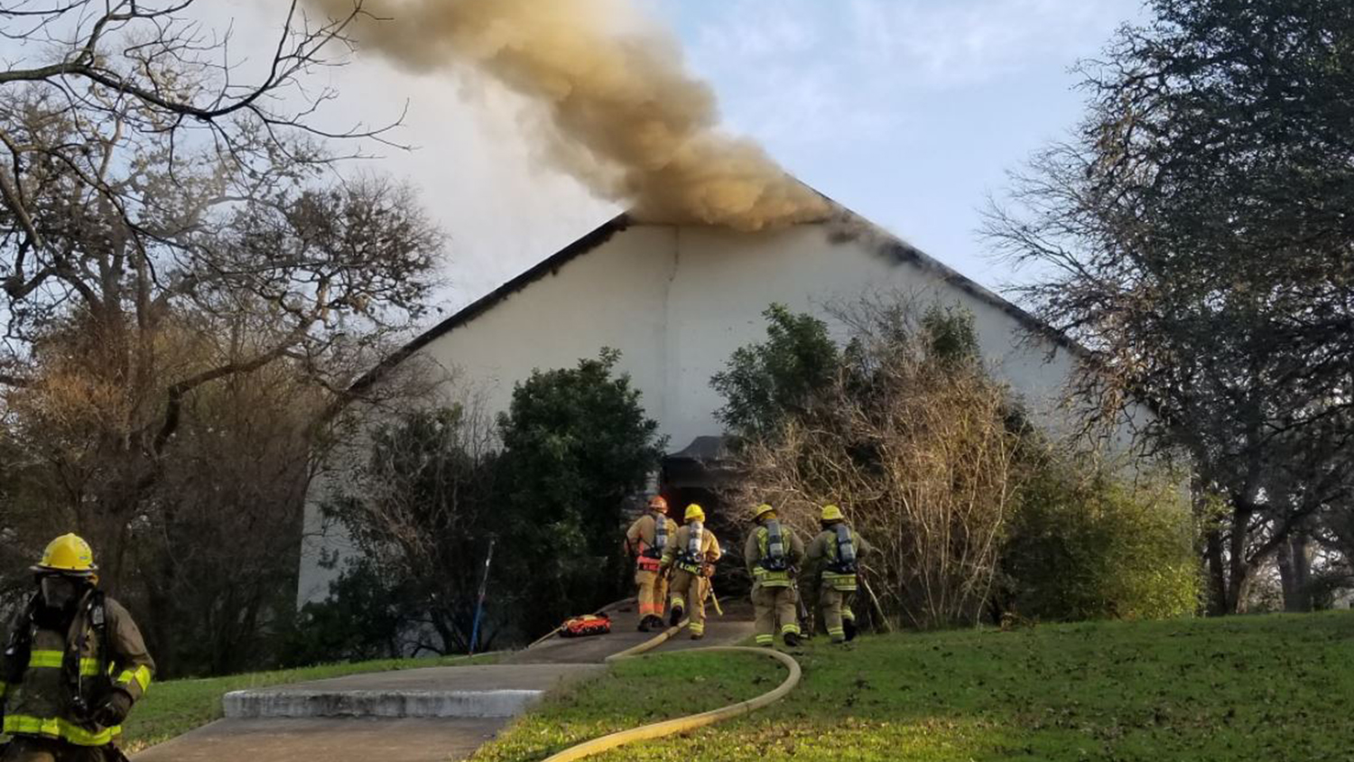 Austin Church Fire 5a9c13c11132e