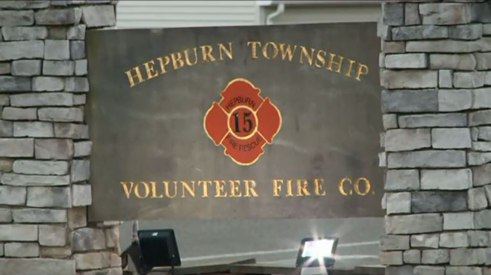 Hepburn Fire 5aaf2bbcc81fc