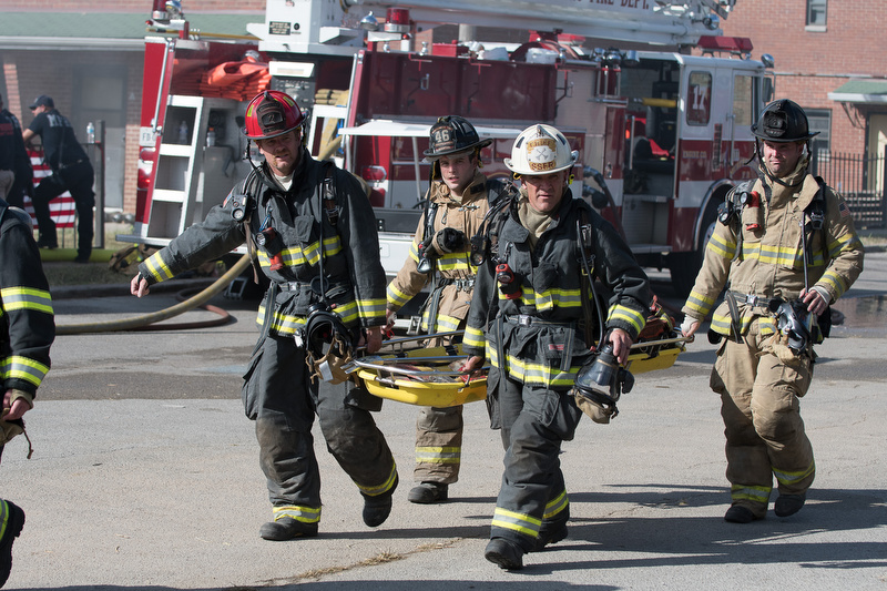 Proactive Firefighter Rapid Intervention Team Operations And Skills ...