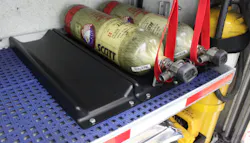 Tray 2cylinders 5af9ea1fa52d8 Tray 2cylinders 5af9ea1fa52d8