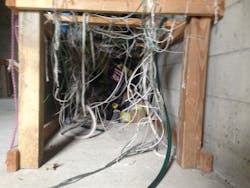 Photo 6: A confidence prop can be easily constructed with a minimal amount of materials and effort and can pay dividends on the incident scene when firefighters are proficient in their skills. Photo 6: A confidence prop can be easily constructed with a minimal amount of materials and effort and can pay dividends on the incident scene when firefighters are proficient in their skills.