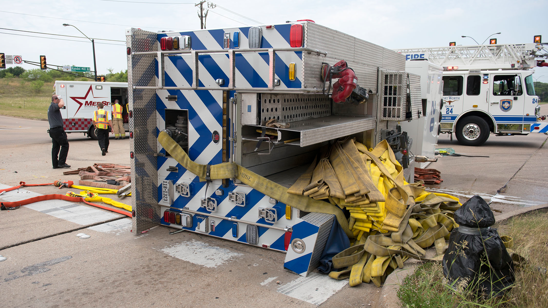 Fort Worth Fire Truck Crash 2 5b1edc3209bf9
