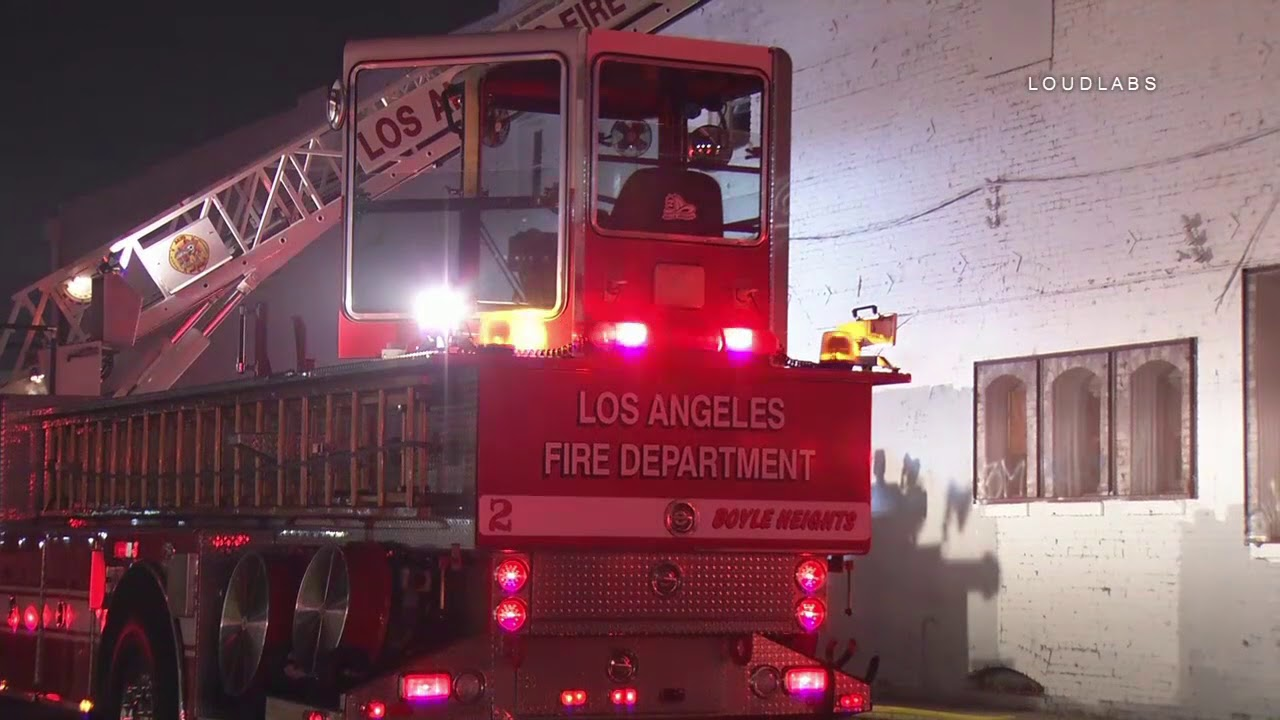 Los Angeles Firefighters Commercial Structure Fire Raw News | Firehouse