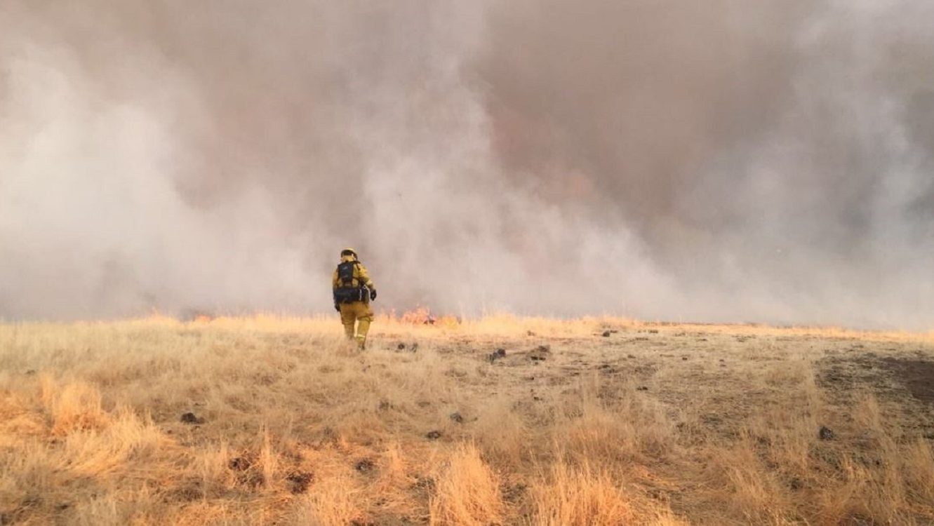 CA Firefighters Brace For Oppressive Heat Wave Wildfire | Firehouse