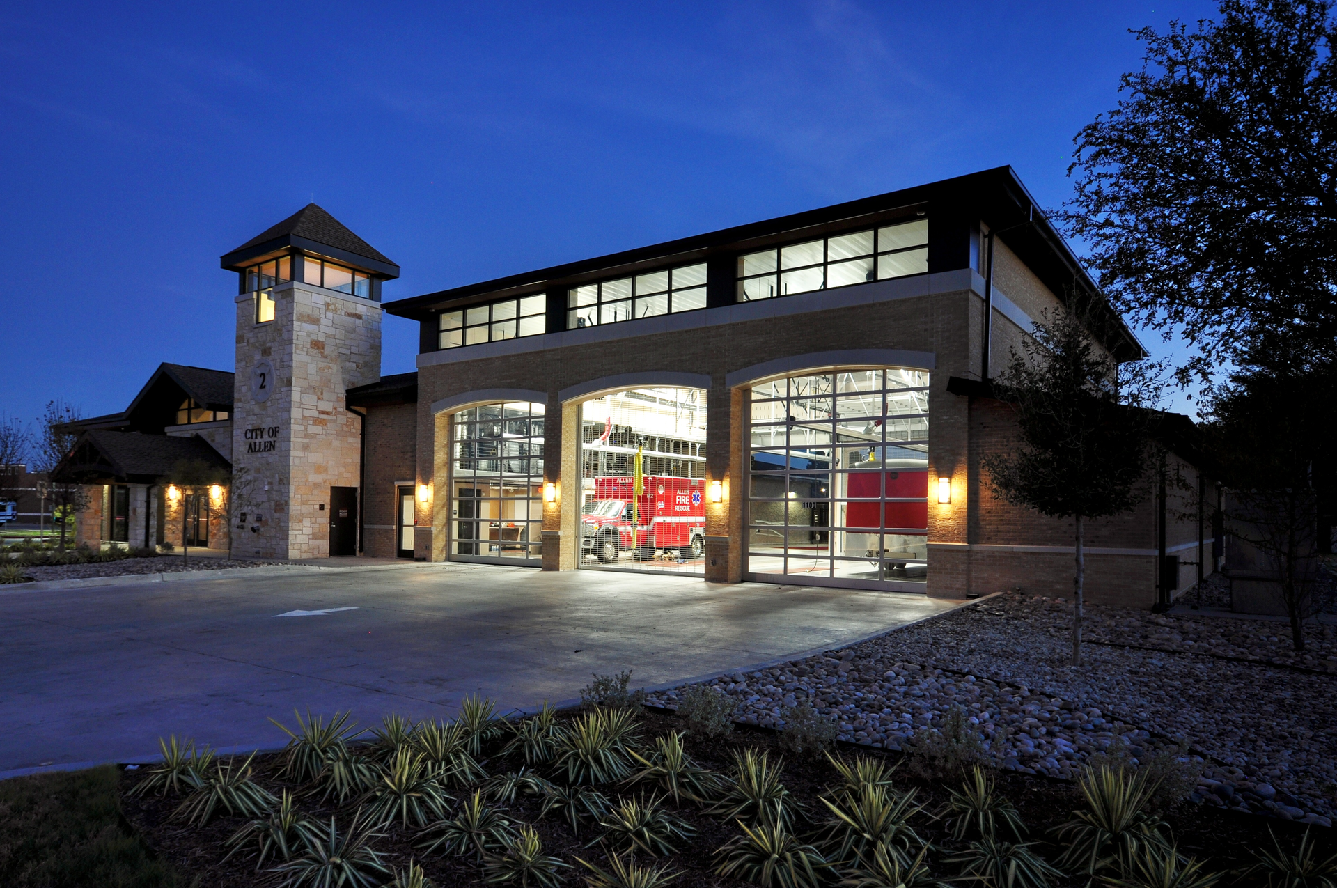 Allen Fire Main Street View 5b47638d8f842